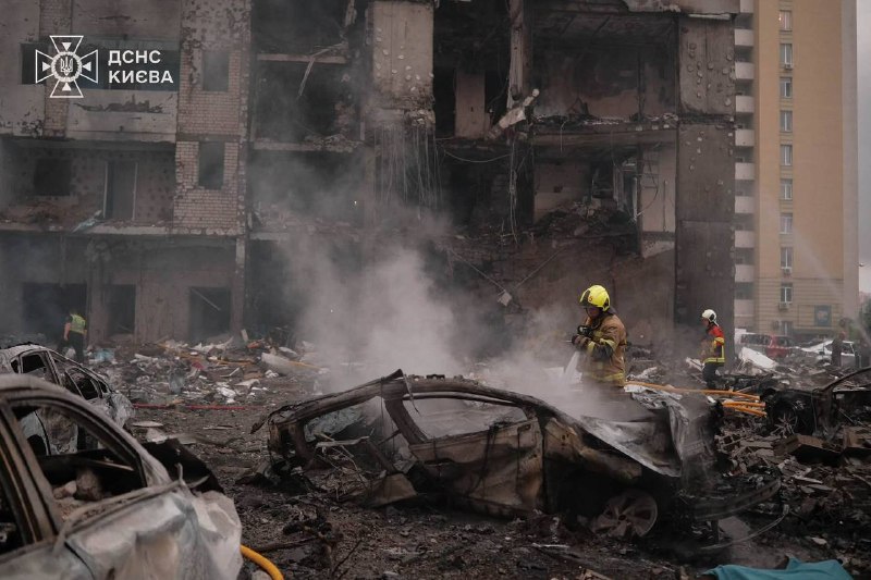Zelensky: Russia launched 68 missiles and 351 drones overnight. At least 11 people killed, 60 wounded. Urging NATO to take strong decisions at the summit in Ankara