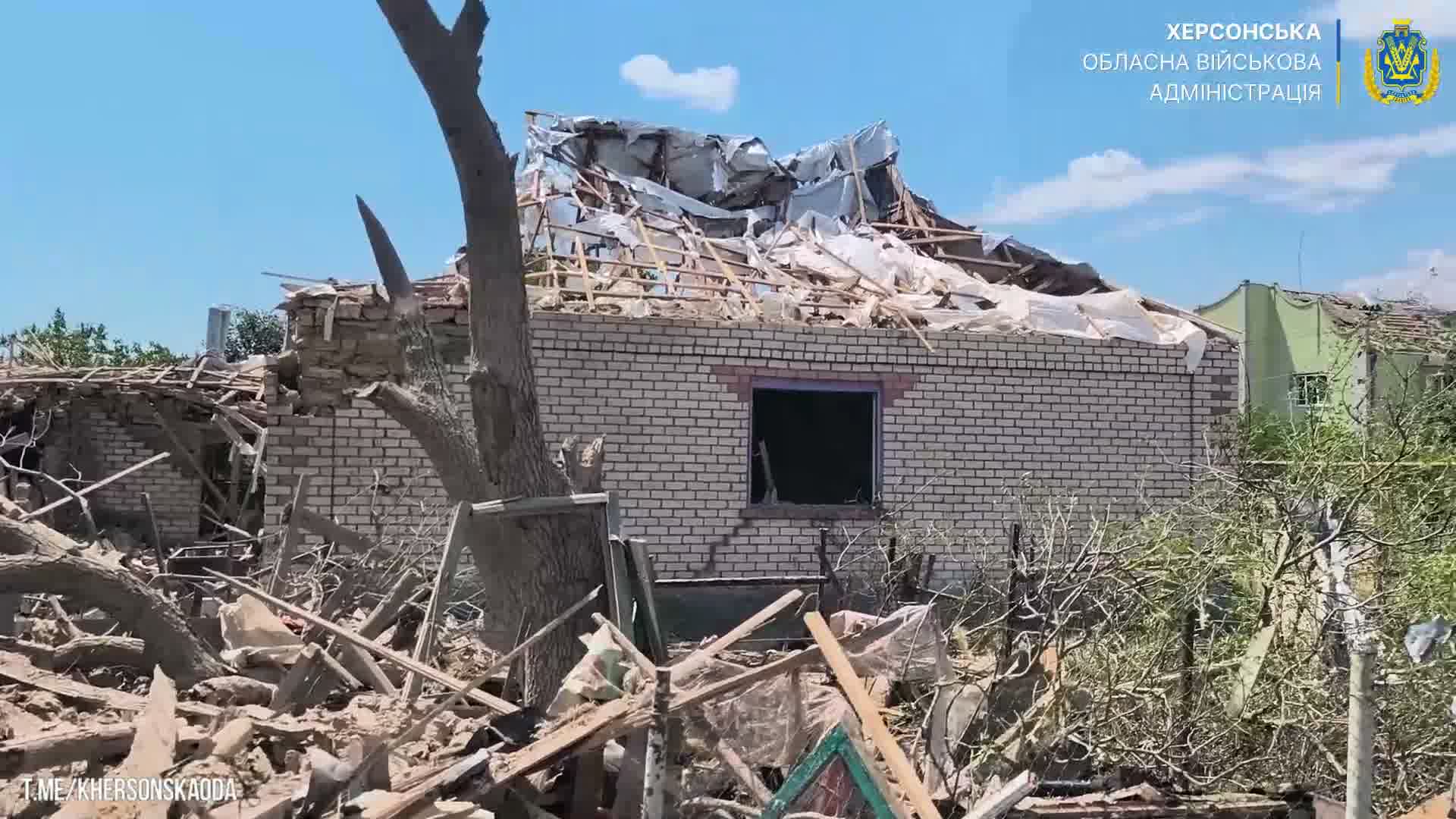 Several houses destroyed as result of Russian airstrikes in Zelenivka village near Kherson