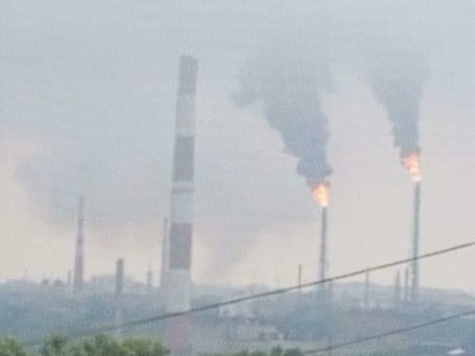 Паблізу нафтаперапрацоўчага завода ва Уфе адбыўся пажар