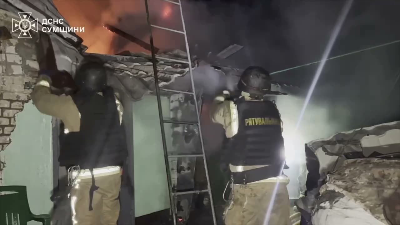 Shostka district: rescuers extinguished a fire in a residential area caused by  Russian UAV attack