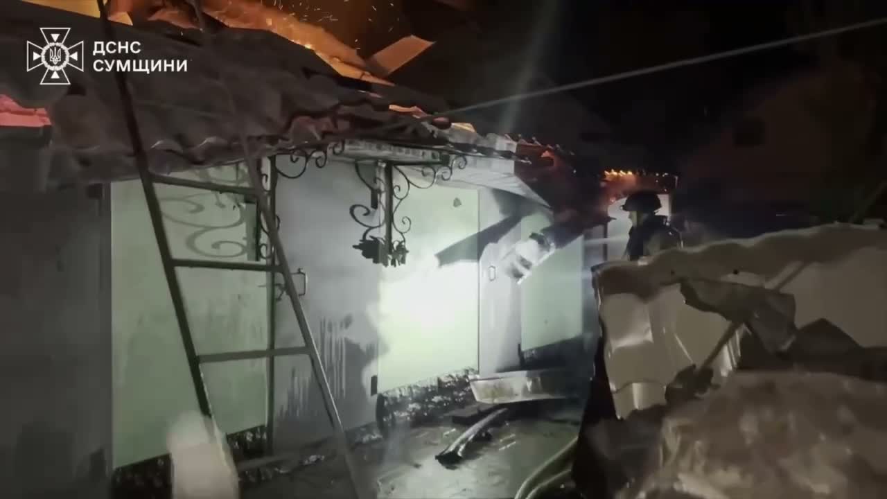 Shostka district: rescuers extinguished a fire in a residential area caused by  Russian UAV attack