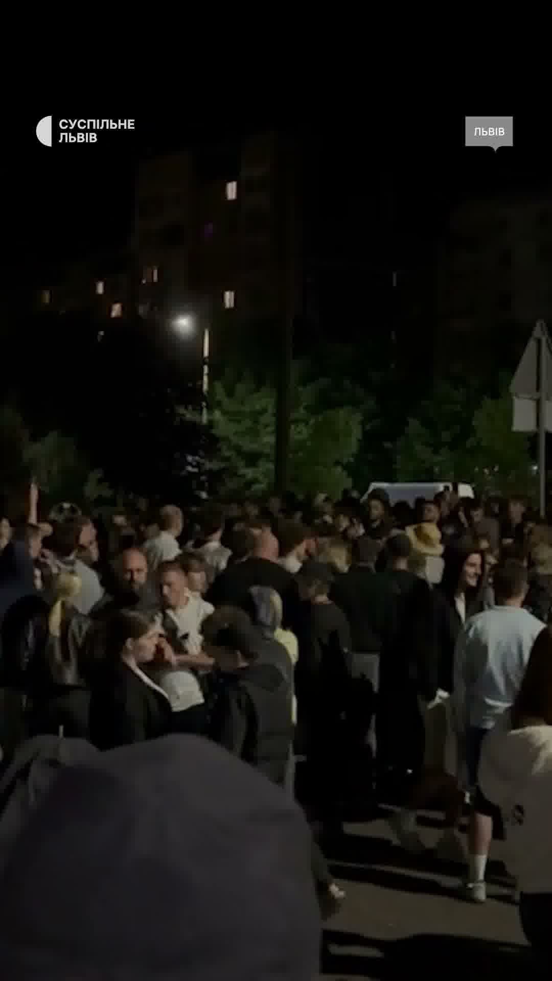 Tensions at protest in Lviv after military and police attempt to detain alleged draft dodger