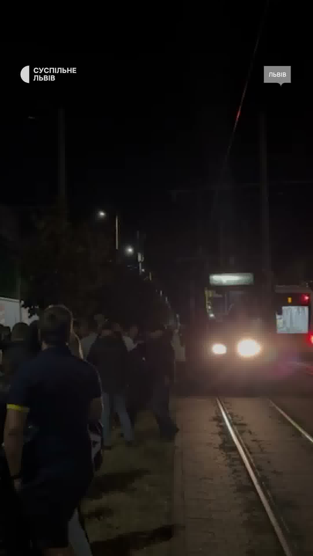 Tensions at protest in Lviv after military and police attempt to detain alleged draft dodger