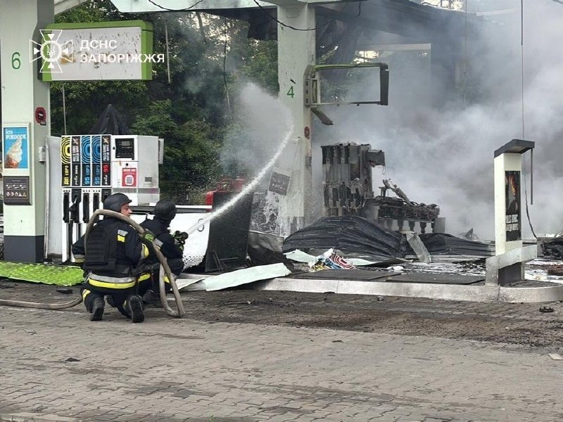 5 people wounded as result of another strike at the fuel station in Zaporizhzhia