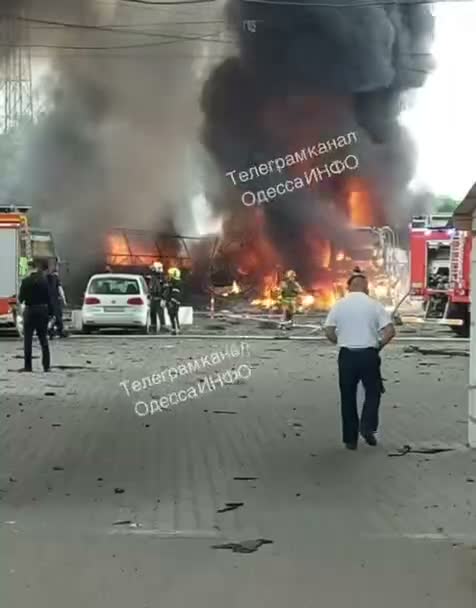 3 wounded as result of Russian attack at the transportation enterprise in Odesa