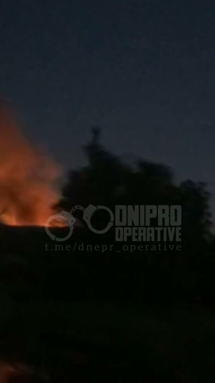 Big fire in Dniprovskyi district after drone strike