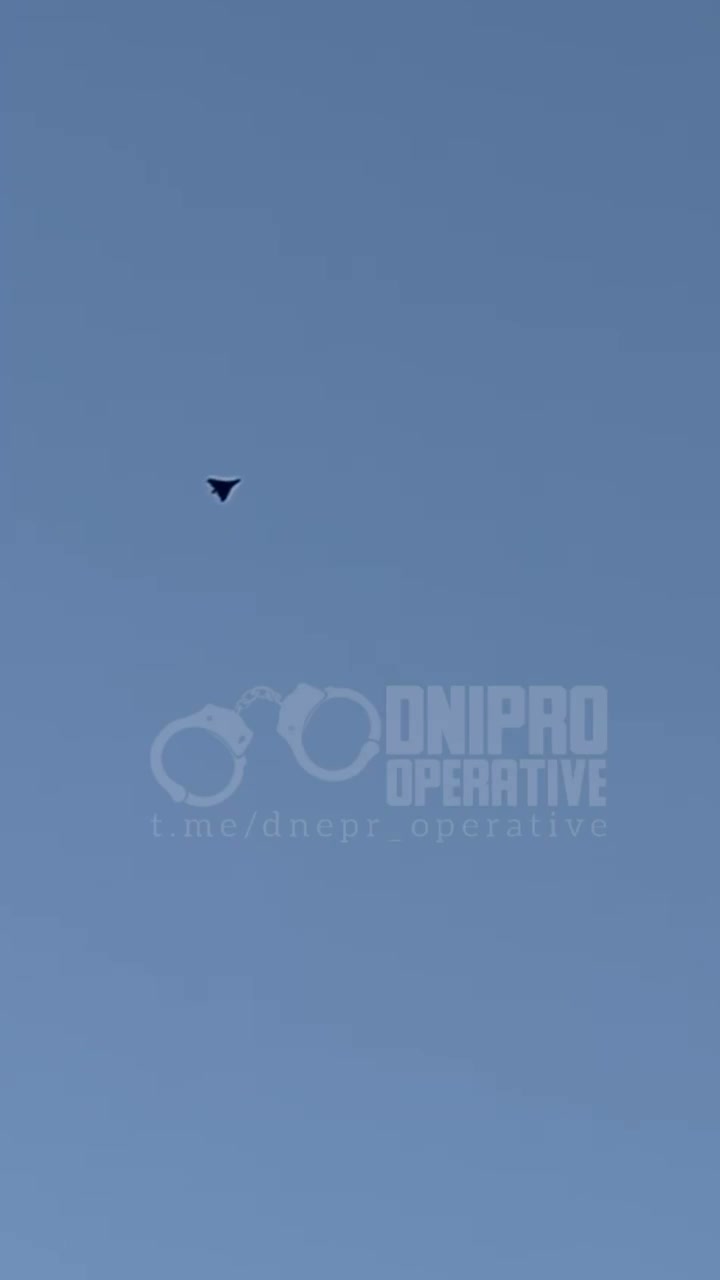 Big fire in Dniprovskyi district after drone strike