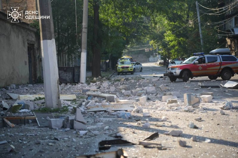 3 people killed, 3 wounded as result of Russian strikes in Odesa overnight