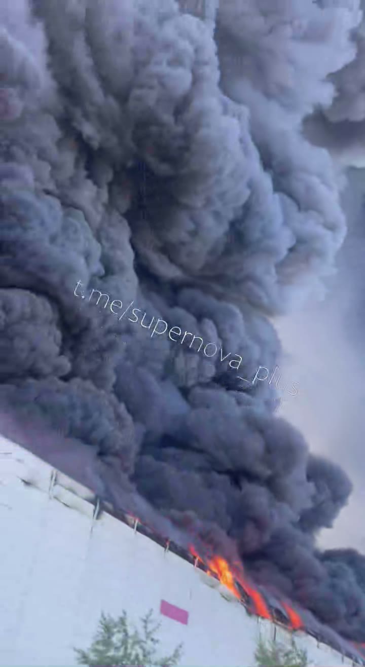 Large fire after drones strikes in Elektrostal,Moscow Oblast