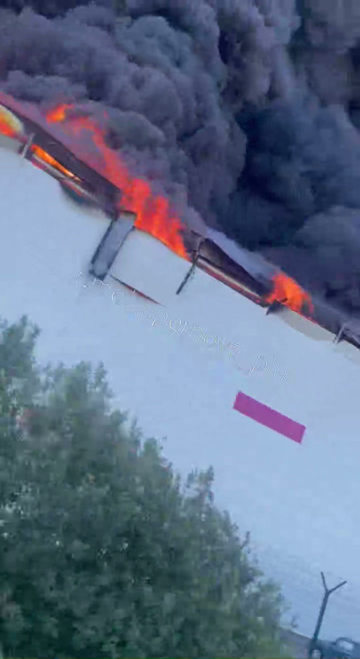 Large fire after drones strikes in Elektrostal,Moscow Oblast