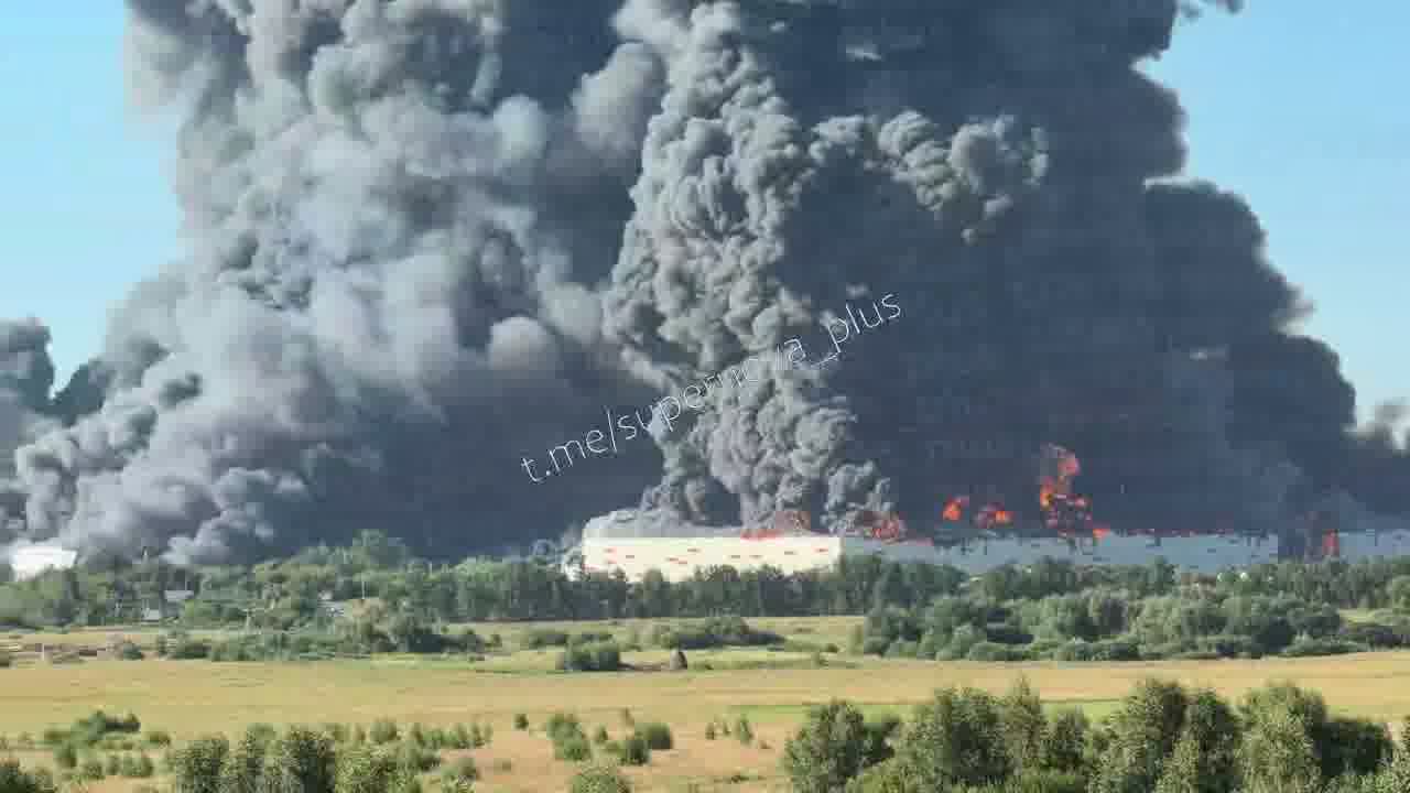 Fire at the Wildberries sorting center in Elektrostal, Moscow region