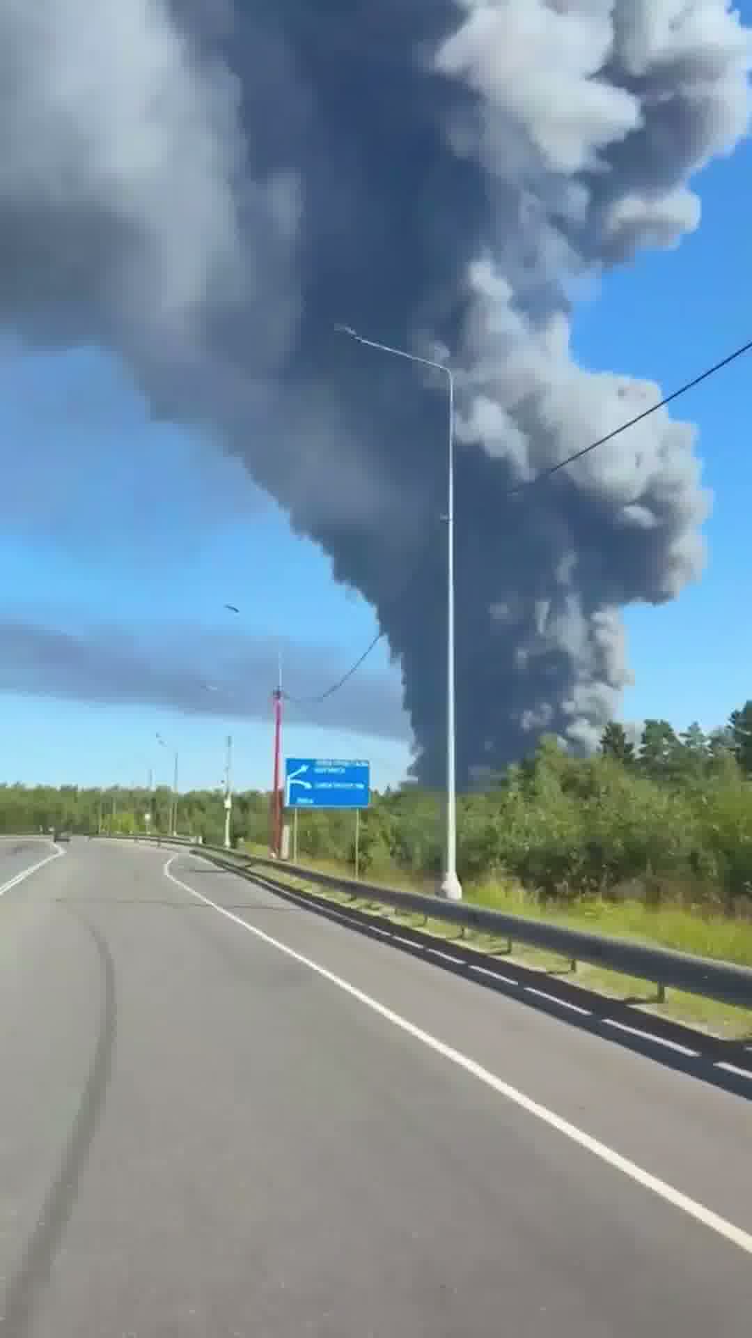 Zelensky: In response to Russian attacks on our civilian infrastructure, our cities and communities, two significant logistics facilities were hit - in the Moscow and Tambov regions, at a distance of more than 500 and about 700 kilometers from the front line. They were used by the aggressor to ensure the supply of sanctioned components for the production of drones and navigation equipment. An oil facility was also hit. In addition, Ukrainian middlestrikes worked on targets in the waters of the Sea of Azov and the Black Sea, and in our temporarily occupied Crimea