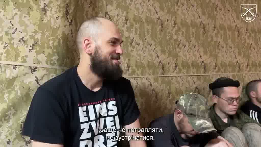225th Assault Regiment captured 64 Russian soldiers in a week. They were supposed to infiltrate behind Ukrainian positions unnoticed. Not to engage in combat. To search for UAV crews, collect intelligence and plant Russian flags for the next videos about captured villages. Instead, they were captured. The fighters of the 225th Separate Assault Regiment cleared the infiltrated  groups in the areas of Ternuvate, Kosivtsevo, Rizdvyanka, Verkhnyaya Tersa and Vozdvizhivka