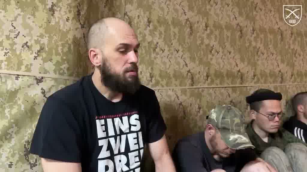 225th Assault Regiment captured 64 Russian soldiers in a week. They were supposed to infiltrate behind Ukrainian positions unnoticed. Not to engage in combat. To search for UAV crews, collect intelligence and plant Russian flags for the next videos about captured villages. Instead, they were captured. The fighters of the 225th Separate Assault Regiment cleared the infiltrated  groups in the areas of Ternuvate, Kosivtsevo, Rizdvyanka, Verkhnyaya Tersa and Vozdvizhivka