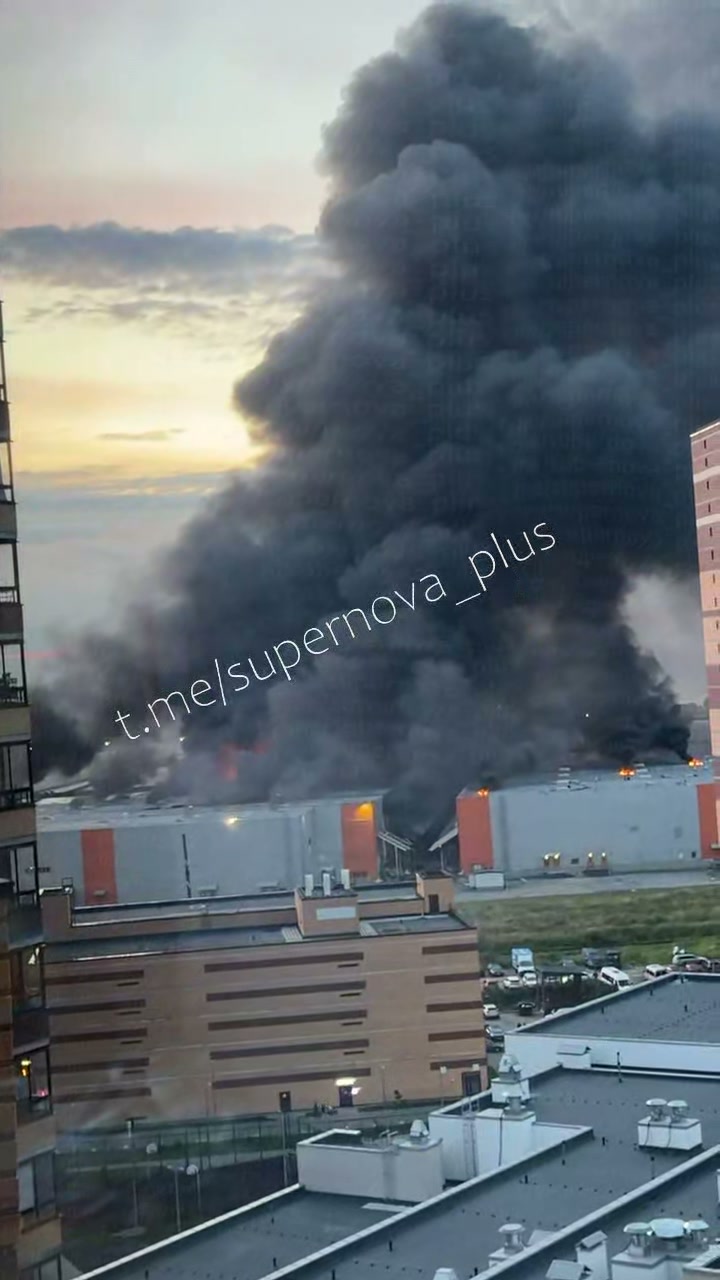 Big fire at the warehouses in St.Petersburg after drones strikes