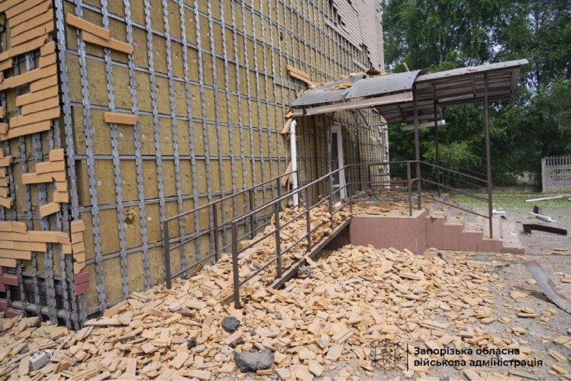 At least 9 people wounded as result of Russian airstrikes in Zaporizhzhia 