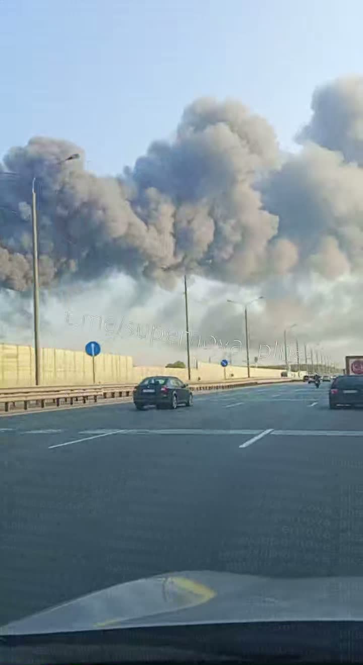 Fire at the warehouse in Koledino of Moscow region after drones strikes