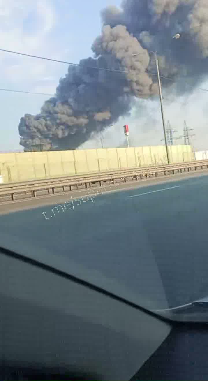 Fire at the warehouse in Koledino of Moscow region after drones strikes