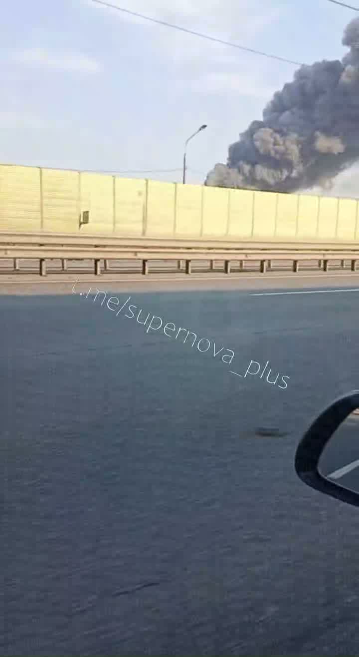 Fire at the warehouse in Koledino of Moscow region after drones strikes