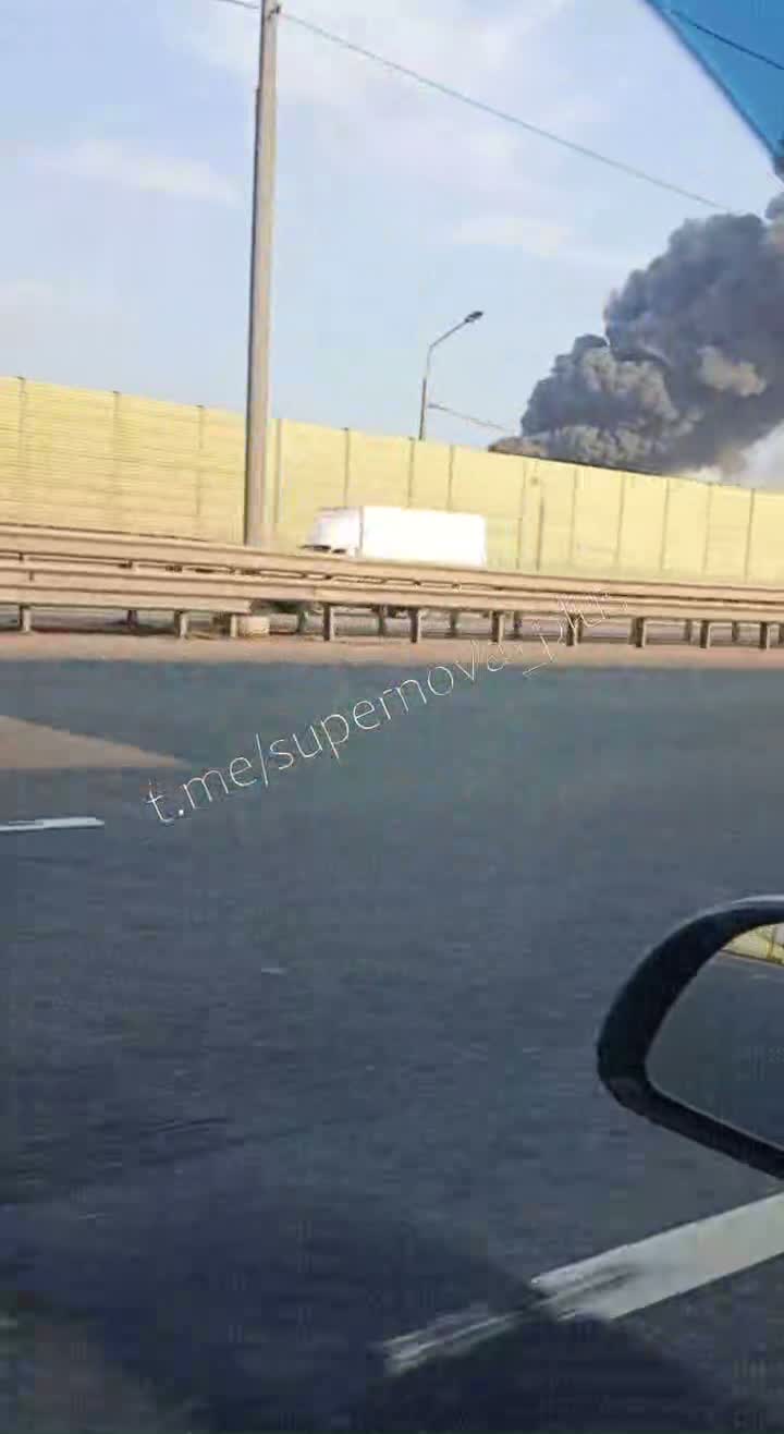 Fire at the warehouse in Koledino of Moscow region after drones strikes