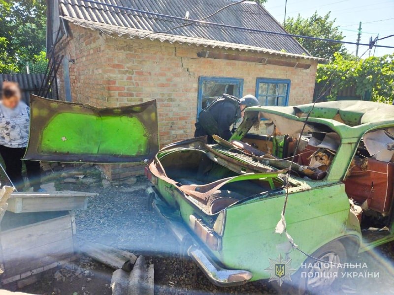 2 people wounded as result of drone strikes in Zaporizhzhia, and another person wounded in Lysohirka village