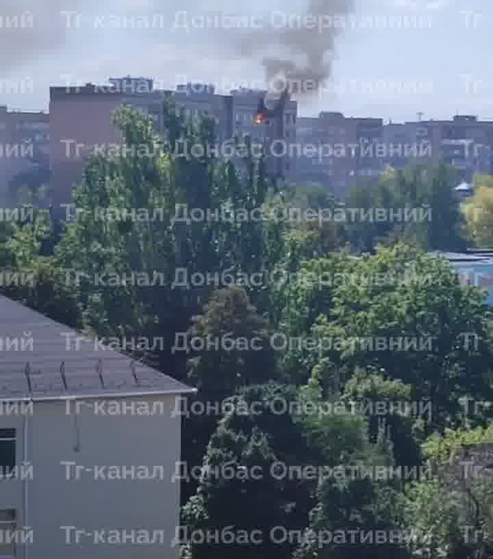 Airstrikes reported in Kramatorsk