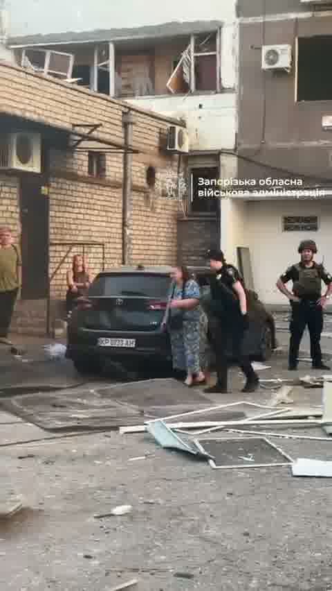 Number of injured as result of Russian airstrikes in Zaporizhzhia had increased to 21. 1 person killed