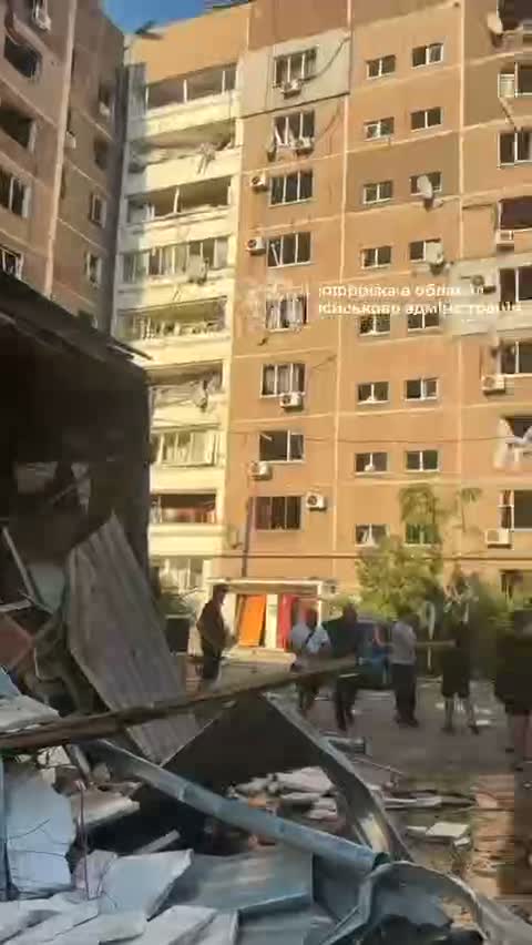 Number of injured as result of Russian airstrikes in Zaporizhzhia had increased to 21. 1 person killed