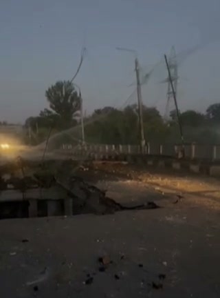 Russian aviation bombed Cherevkivka bridge in Sloviansk