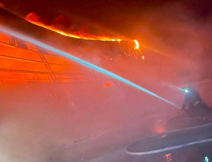 Big fire at the food warehouses in Dnipro city as result of Russian bombardment