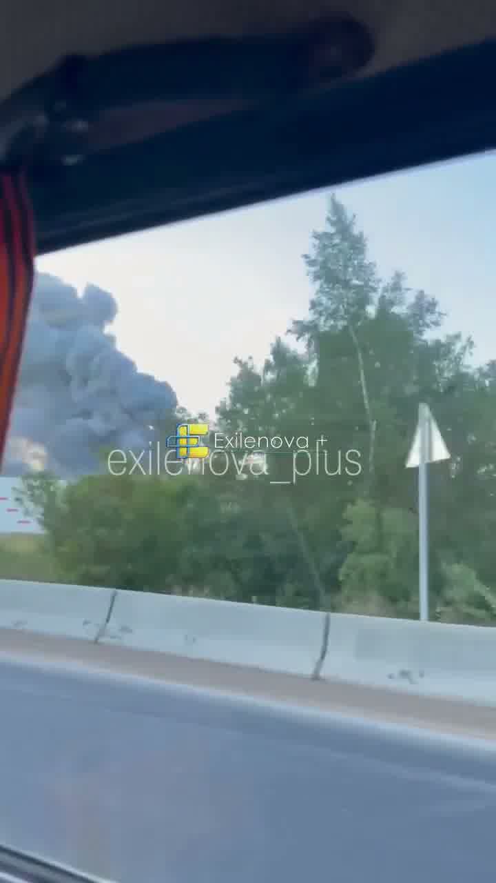 Warehouses on fire near Krasnyi Bor in Leningrad region