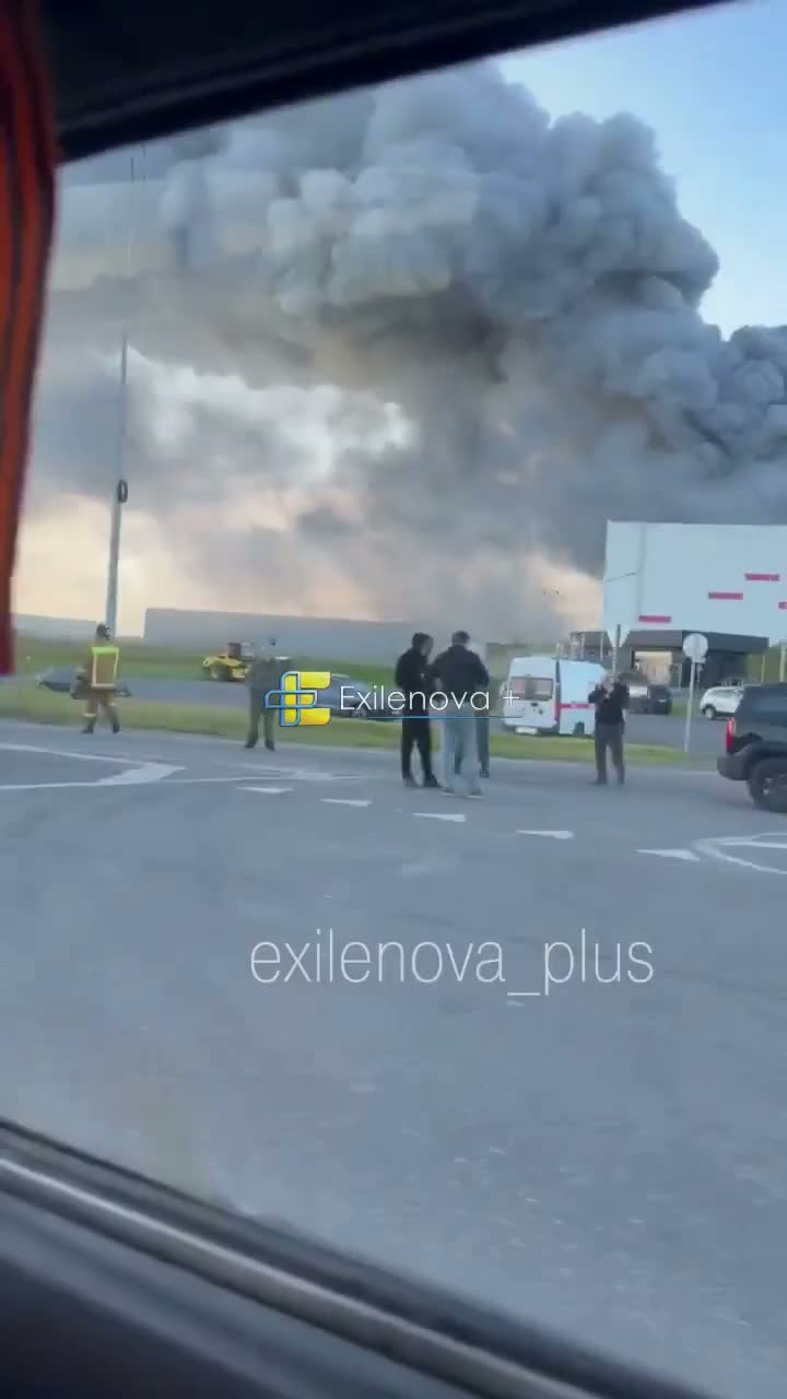 Warehouses on fire near Krasnyi Bor in Leningrad region
