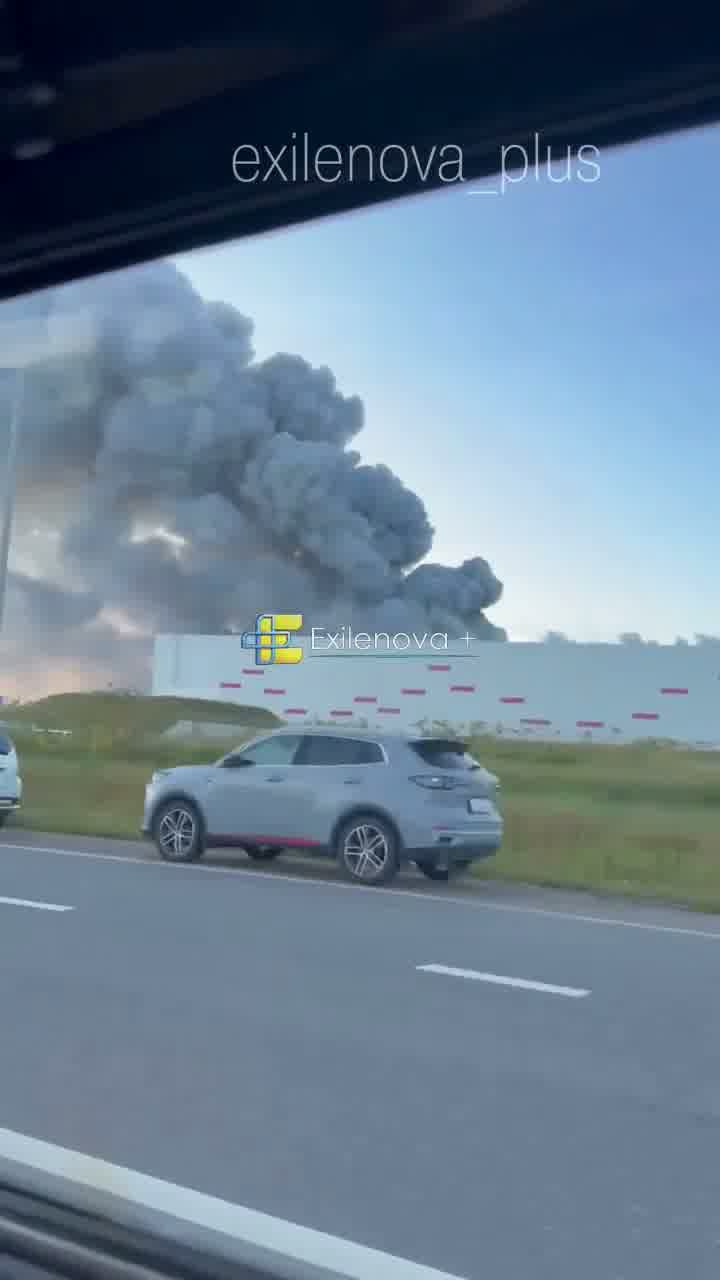 Warehouses on fire near Krasnyi Bor in Leningrad region