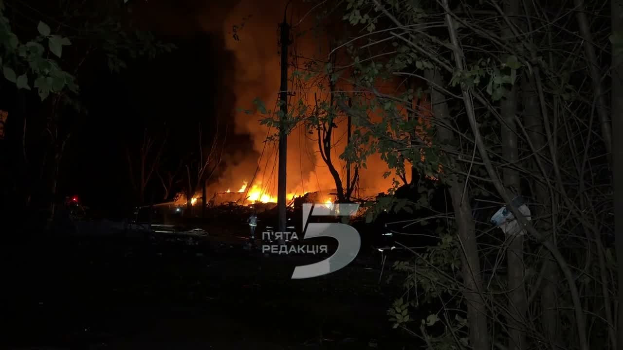 5 people killed, 20 wounded as result of Russian bombardment with glide bombs and missiles in Zaporizhzhia