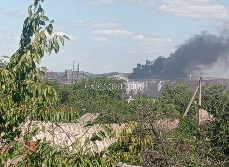 Explosions were reported in Yevakiieve