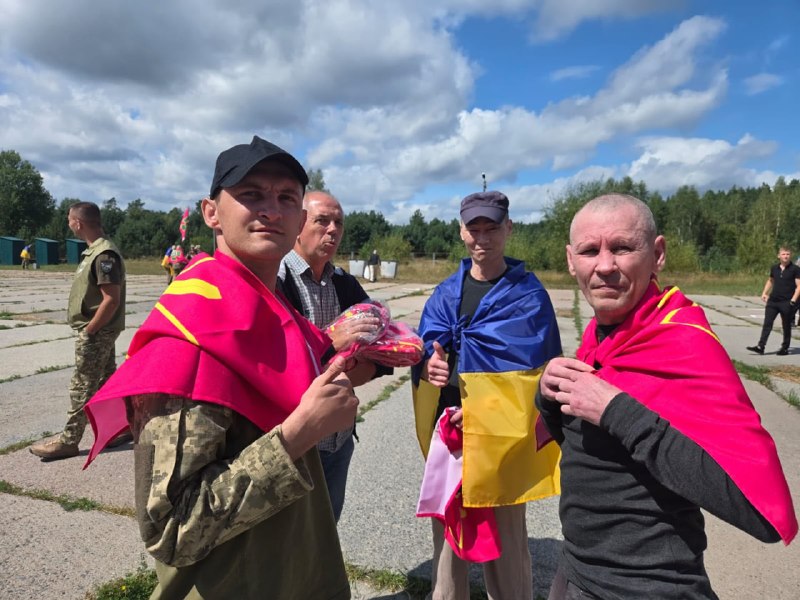 103 Ukrainian servicemen were released from Russian captivity in a new prisoners swap