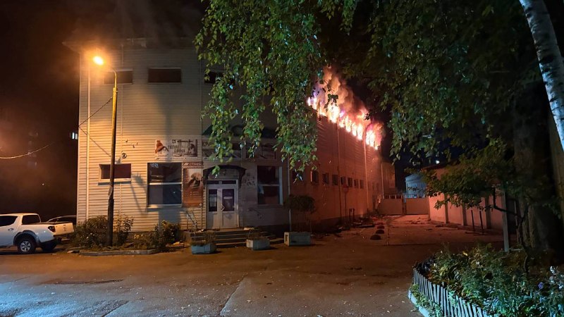 Destruction in Solomianskyi district of Kyiv as result of Russian strikes