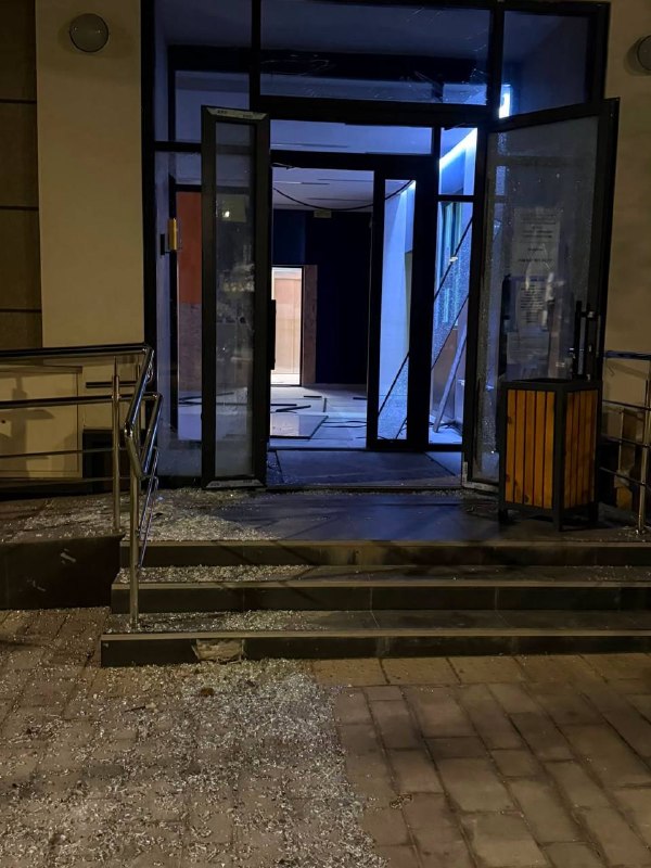 Destruction in Solomianskyi district of Kyiv as result of Russian strikes