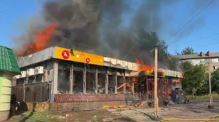 At least 10 people wounded as result of Russian strikes at the groceries in Kramatorsk and Sloviansk