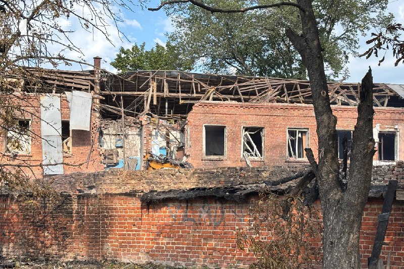 6 people wounded as result of Russian strike at the residential house in Sumy