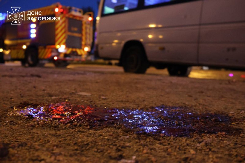 3 people wounded as result of Russian drone strike at the bus in Zaporizhzhia