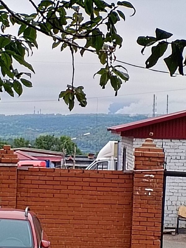 Explosions and fire reported at the warehouses in Blagoveshchensk, Bashkorostan