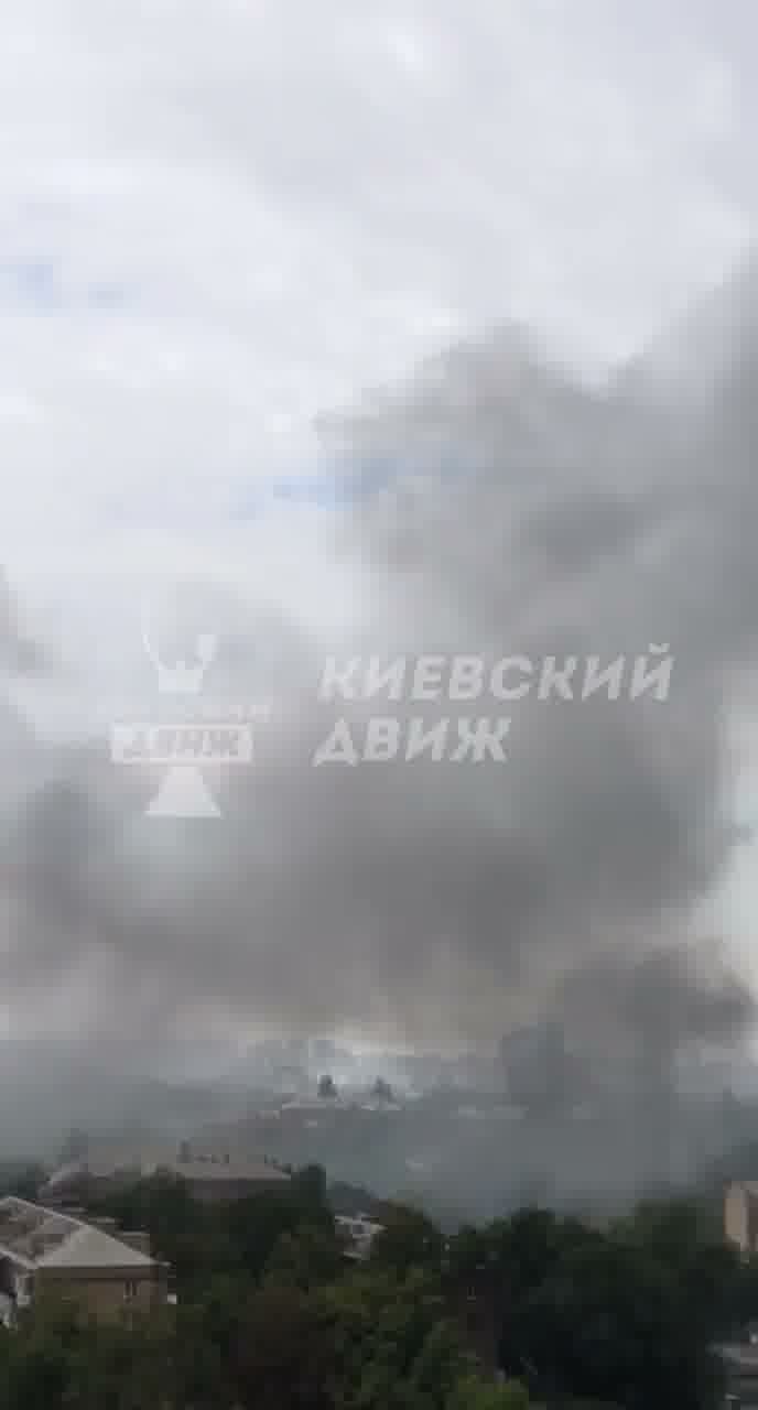 Russian targeted large office center in Kyiv