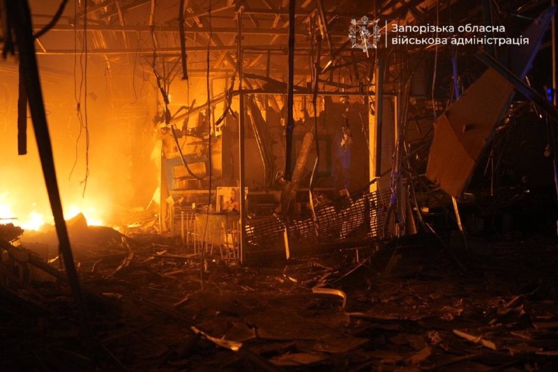 Drones have attacked “City Mall” shopping mall in Zaporizhzhia 
