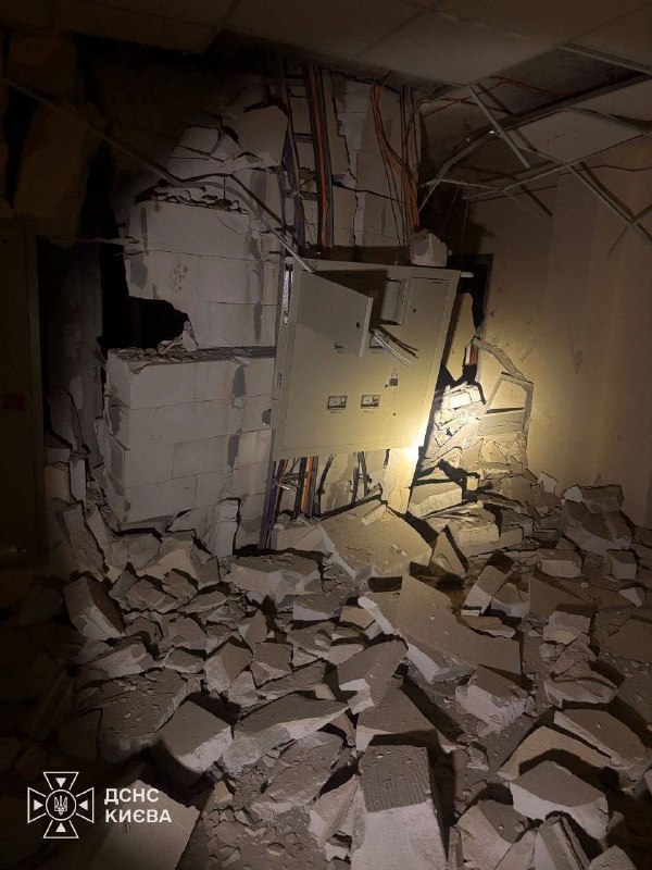At least 2 people killed, 7 wounded as result of Russian strikes in Kyiv. Impacts in 5 districts of capital 