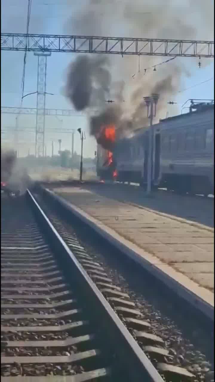 Drone hits passenger train Dnipro - Zaporizhzhia
