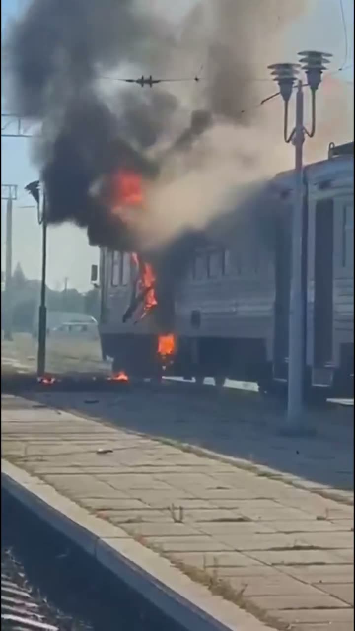 Drone hits passenger train Dnipro - Zaporizhzhia