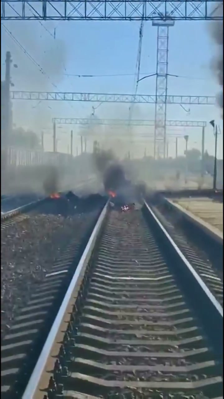 Drone hits passenger train Dnipro - Zaporizhzhia