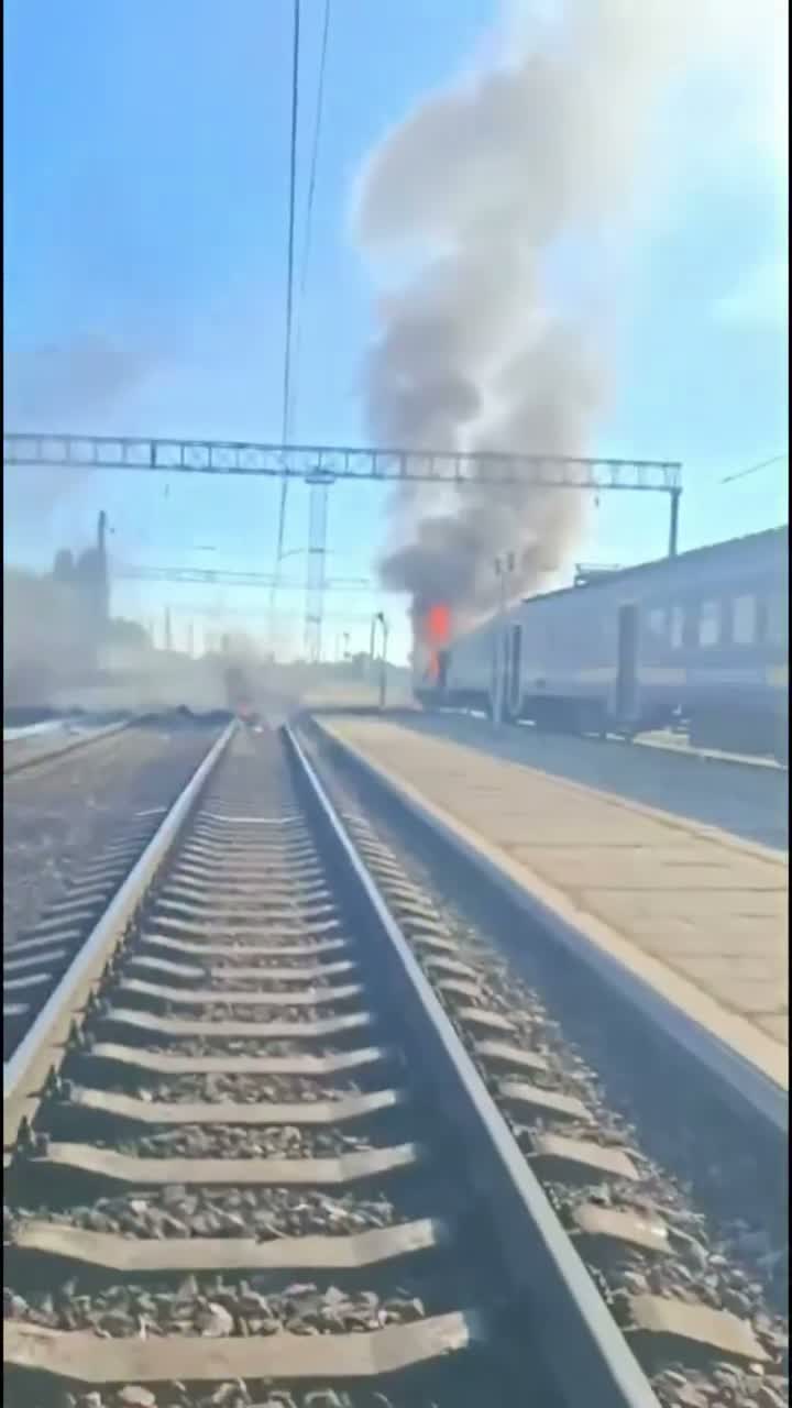Drone hits passenger train Dnipro - Zaporizhzhia