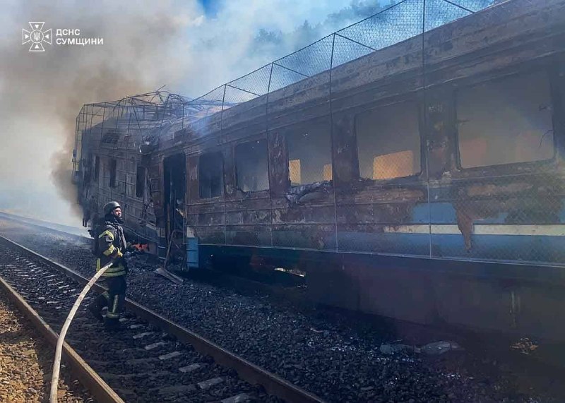 10 people wounded as result of Russian strike at the passenger train in Sumy region